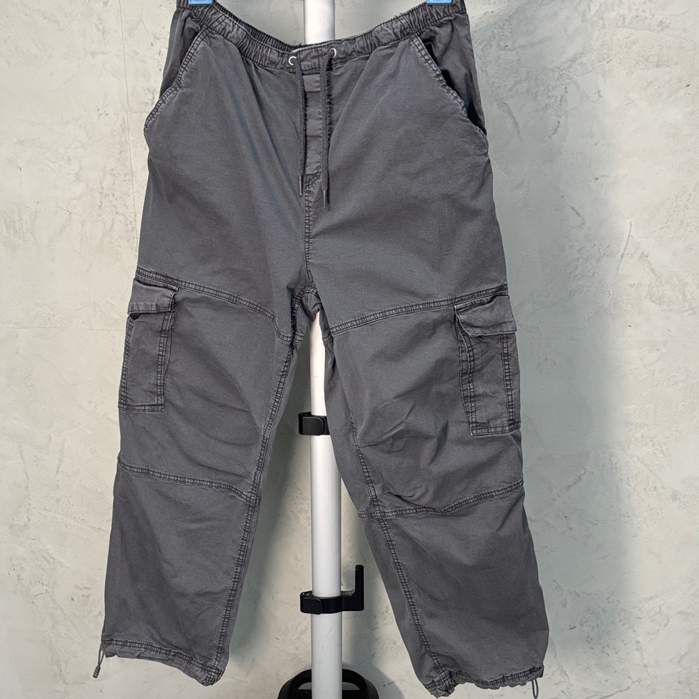 Garage Woman’s Charcoal Cargo Pants